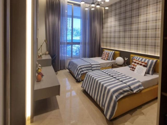 Resale | 2 BHK + Store Room 780 Sq.Ft. Apartment in Hiranandani Fortune City
