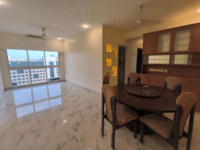 Resale | 2 BHK + Store Room 800 Sq.Ft. Apartment in Raheja Ridgewood