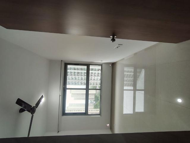 Resale | 2 BHK + Store Room 801 Sq.Ft. Apartment in Kalpataru Immensa C