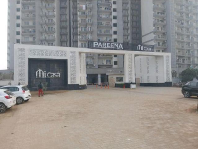 Resale | 2 BHK + Store Room 865 Sq.Ft. Apartment in Pareena Micasa