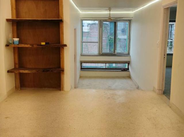 Resale | 2 BHK + Store Room 900 Sq.Ft. Apartment in Patparganj