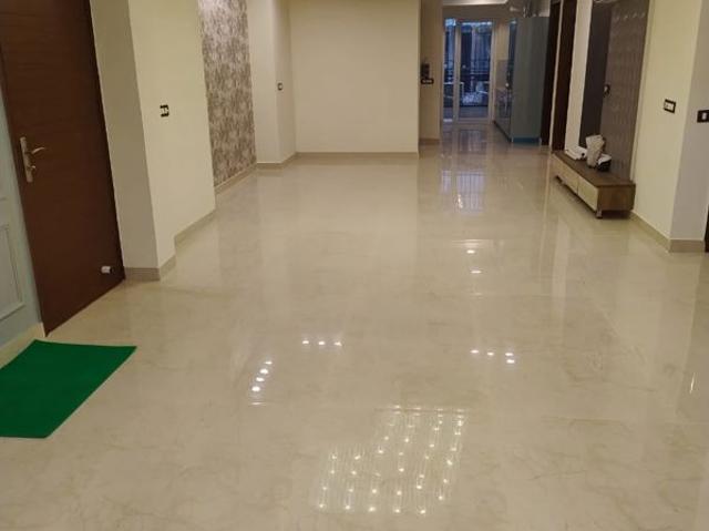Resale | 2 BHK + Store Room 925 Sq.Ft. Apartment in Signature Global Prime