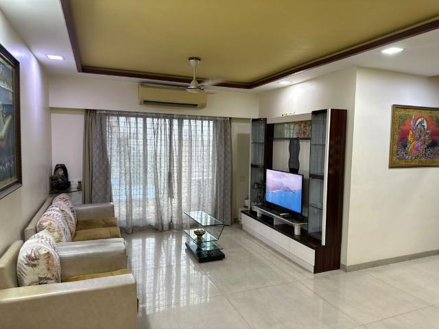 Resale | 2 BHK + Store Room 950 Sq.Ft. Apartment in Mahaavir Anmol