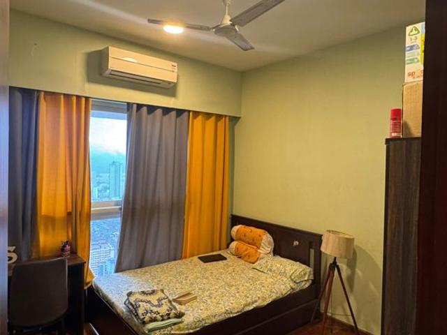 Resale | 2 BHK + Store Room 1121 Sq.Ft. Apartment in Omkar Alta Monte