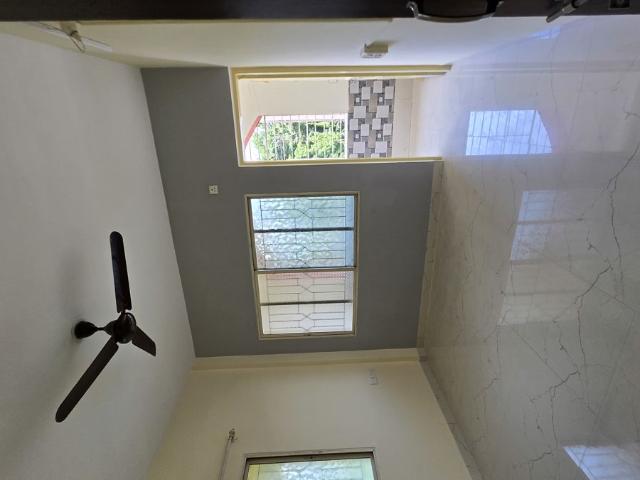 Resale | 2 BHK + Store Room 1200 Sq.Ft. Apartment in Tain Square