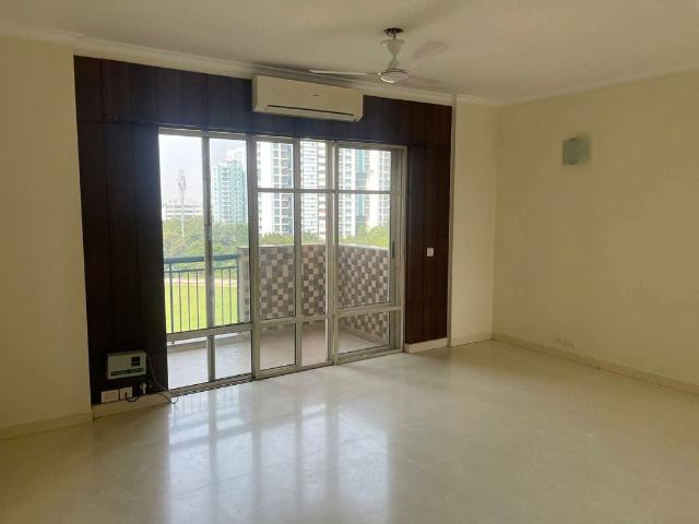 Resale | 2 BHK + Store Room 1210 Sq.Ft. Apartment in Pioneer Park Araya
