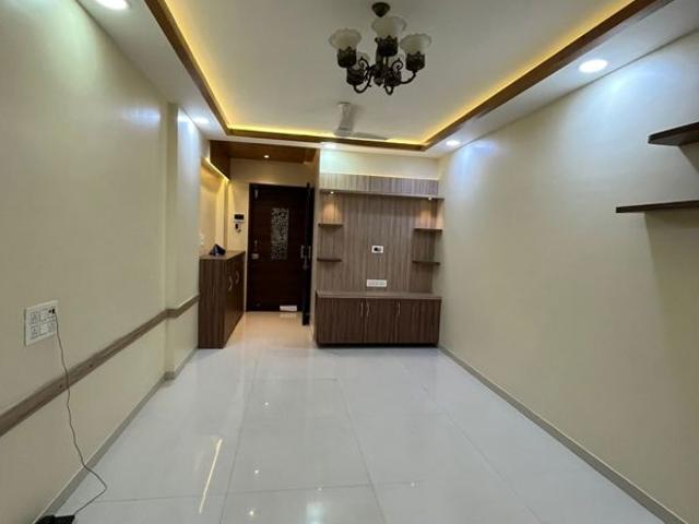 Resale | 2 BHK + Store Room 1250 Sq.Ft. Apartment in Bholenath Chembur Castle