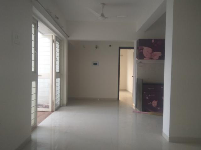 Resale | 2 BHK + Store Room 1350 Sq.Ft. Apartment in Rohan Leher