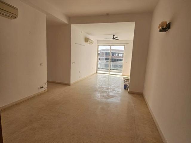 Resale | 2 BHK + Store Room 1424 Sq.Ft. Apartment in M3M Skywalk