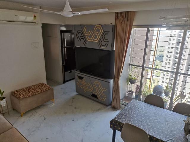 Resale | 2 BHK + Pooja Room 570 Sq.Ft. Apartment in Runwal Eirene