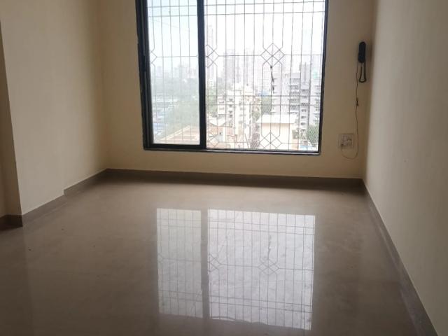 Resale | 2 BHK + Pooja Room 622 Sq.Ft. Apartment in Mangaldeep CHS Kandivali