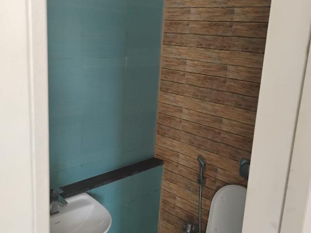 Resale | 2 BHK + Pooja Room 623 Sq.Ft. Apartment in Thane West