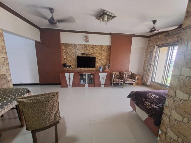 Resale | 2 BHK + Pooja Room 650 Sq.Ft. Apartment in Devi Shivamrut CHS