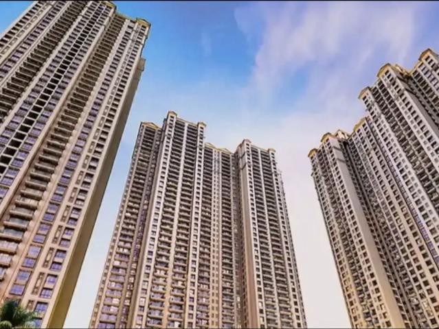 Resale | 2 BHK + Pooja Room 671 Sq.Ft. Apartment in Hiranandani Estate Falcon