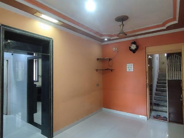 Resale | 2 BHK + Pooja Room 700 Sq.Ft. Apartment in Om Surya CHS Dombivli