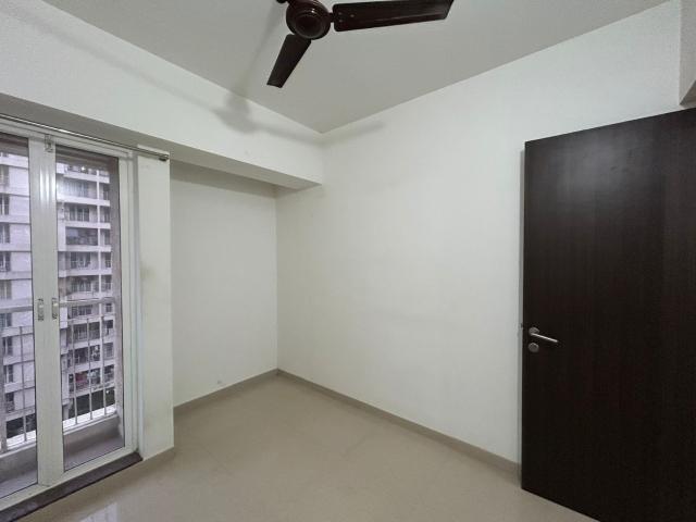 Resale | 2 BHK + Pooja Room 750 Sq.Ft. Apartment in Puranik Hometown