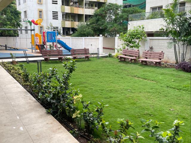 Resale | 2 BHK + Pooja Room 770 Sq.Ft. Apartment in VTP Solitaire