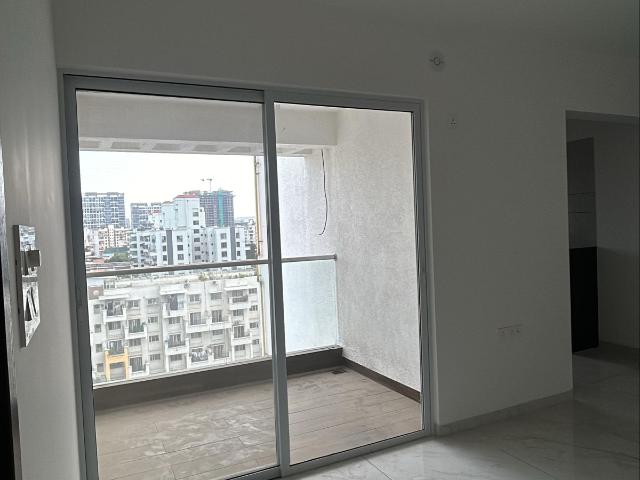 Resale | 2 BHK + Pooja Room 781 Sq.Ft. Apartment in VTP Solitaire