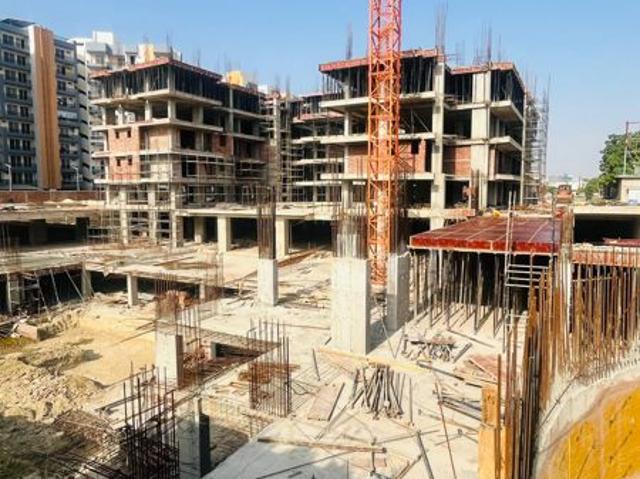 Resale | 2 BHK + Pooja Room 785 Sq.Ft. Apartment in Bagiamau
