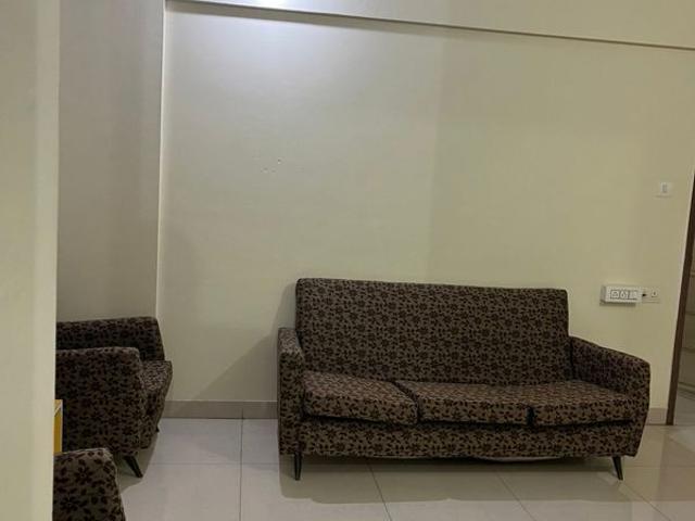Resale | 2 BHK + Pooja Room 810 Sq.Ft. Apartment in Magarpatta Nova Residency