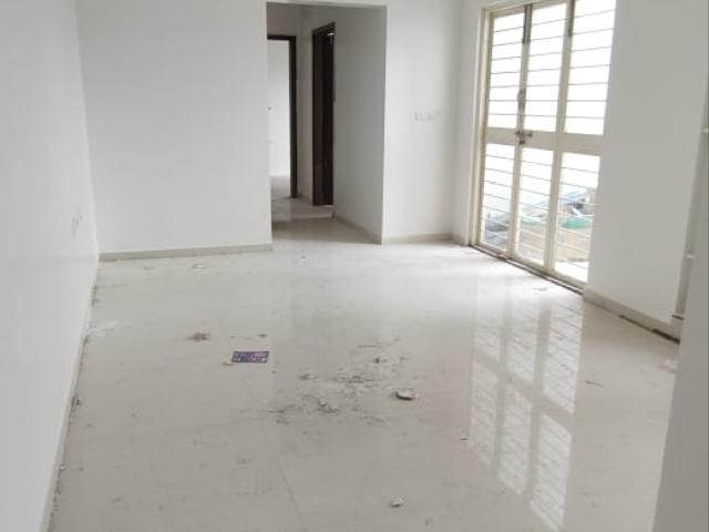 Resale | 2 BHK + Pooja Room 824 Sq.Ft. Apartment in Ganga Legend