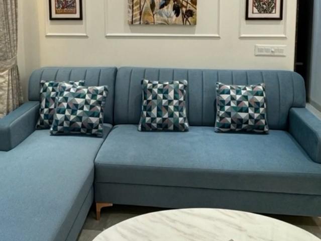 Resale | 2 BHK + Pooja Room 825 Sq.Ft. Apartment in L & T Seawoods Residences Phase 1 Part A