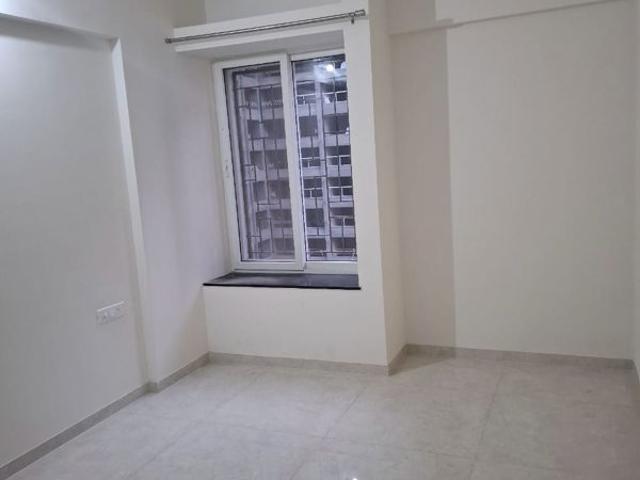 Resale | 2 BHK + Pooja Room 826 Sq.Ft. Apartment in Majestique Marbella Phase 1