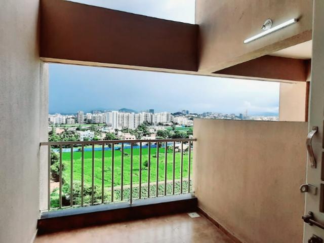 Resale | 2 BHK + Pooja Room 829 Sq.Ft. Apartment in Five Star Royal Entrada