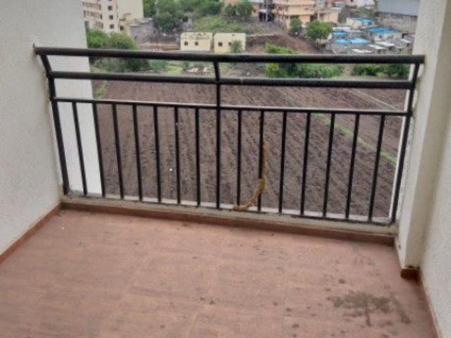 Resale | 2 BHK + Pooja Room 840 Sq.Ft. Apartment in Kumar Parc Residences