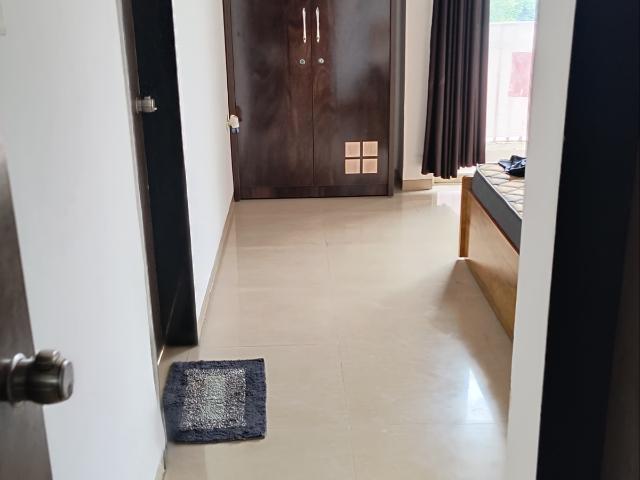 Resale | 2 BHK + Pooja Room 846 Sq.Ft. Apartment in Paramount Altissimo