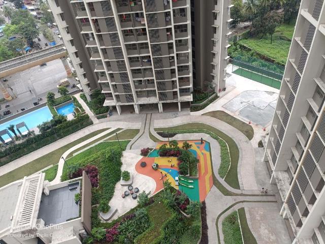 Resale | 2 BHK + Pooja Room 900 Sq.Ft. Apartment in Kalpataru Paramount A