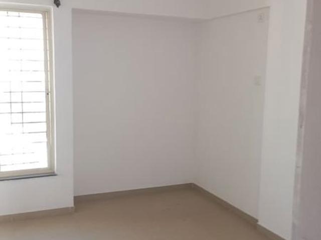 Resale | 2 BHK + Pooja Room 904 Sq.Ft. Apartment in Oxy Beaumonde
