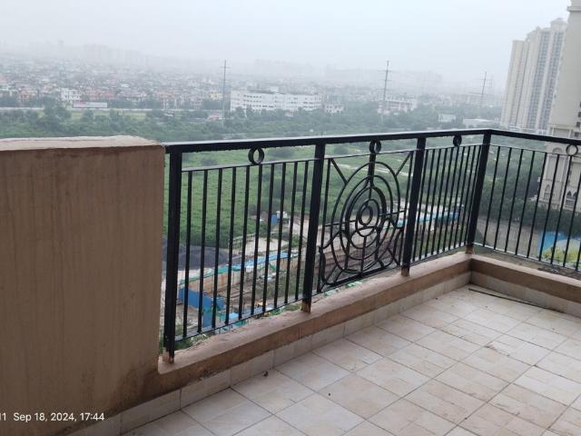Resale | 2 BHK + Pooja Room 945 Sq.Ft. Apartment in Gaurs Siddhartham