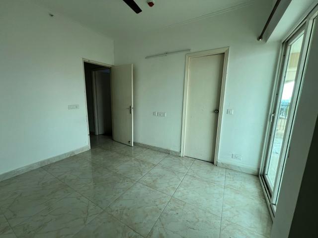 Resale | 2 BHK + Pooja Room 945 Sq.Ft. Apartment in Gaurs Siddhartham