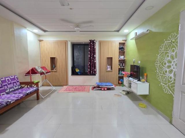 Resale | 2 BHK + Pooja Room 952 Sq.Ft. Apartment in Dhayari