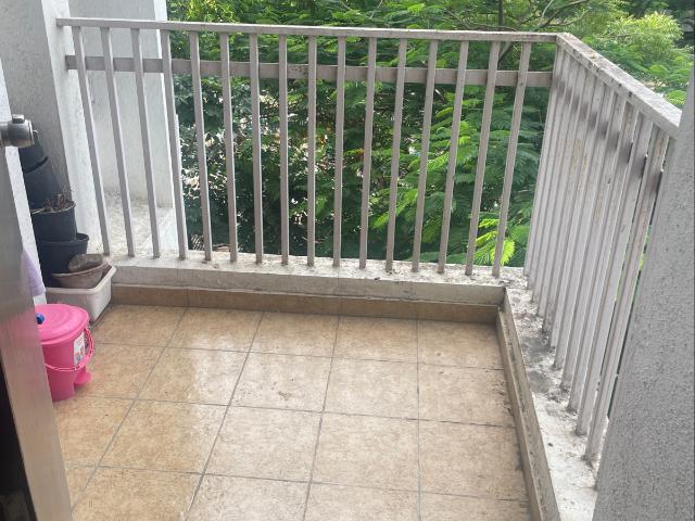 Resale | 2 BHK + Pooja Room 958 Sq.Ft. Apartment in Paramount Altissimo