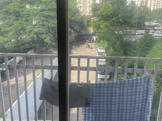 Resale | 2 BHK + Pooja Room 966 Sq.Ft. Apartment in Paramount Altissimo