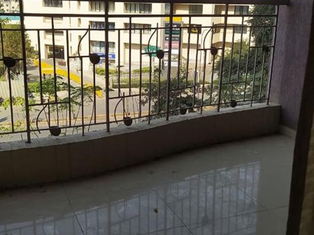 Resale | 2 BHK + Pooja Room 972 Sq.Ft. Apartment in Nanded City Asawari