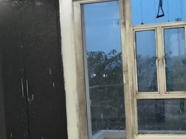 Resale | 2 BHK + Pooja Room 1005 Sq.Ft. Apartment in JKG Palm Resort