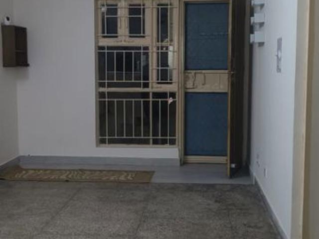 Resale | 2 BHK + Pooja Room 1000 Sq.Ft. Apartment in Dwarka