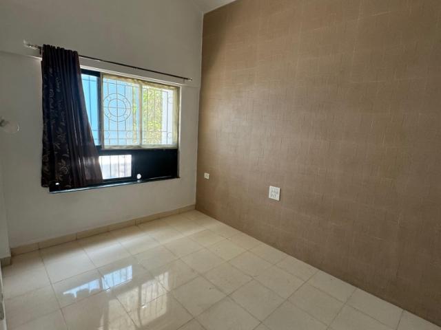 Resale | 2 BHK + Pooja Room 1000 Sq.Ft. Apartment in Star Avenue