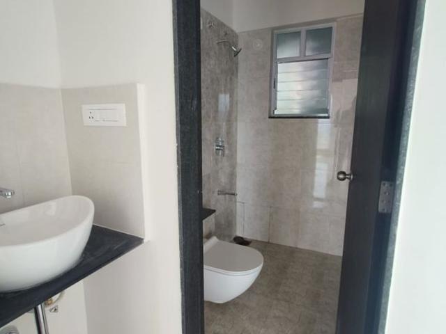 Resale | 2 BHK + Pooja Room 1010 Sq.Ft. Apartment in Mantra Park View Phase 2