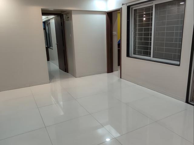 Resale | 2 BHK + Pooja Room 1037 Sq.Ft. Apartment in Kalpataru Splendour