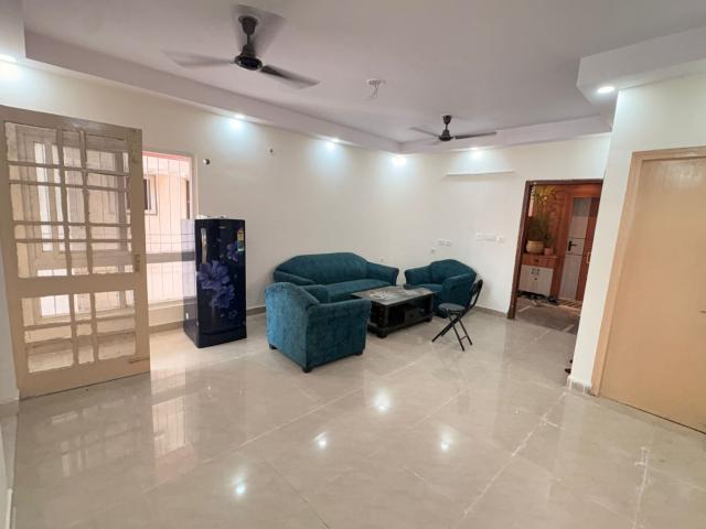 Resale | 2 BHK + Pooja Room 1055 Sq.Ft. Apartment in Gaurs Siddhartham