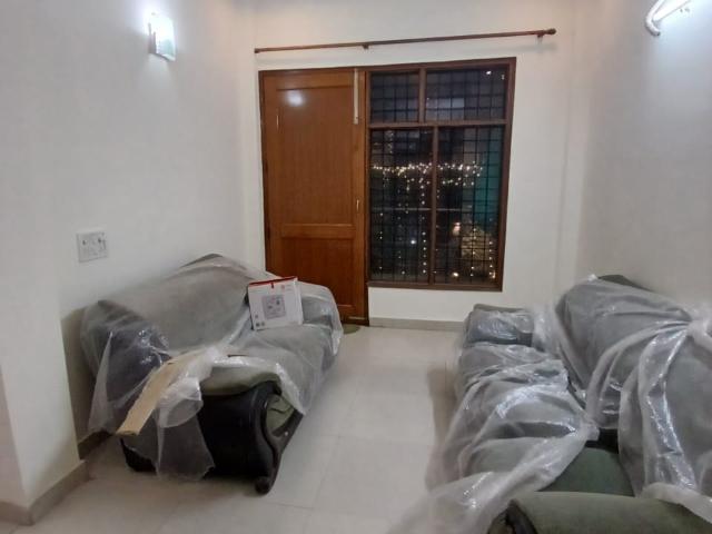 Resale | 2 BHK + Pooja Room 1070 Sq.Ft. Apartment in Signature Global City 63A