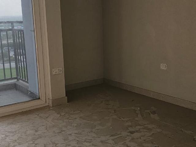 Resale | 2 BHK + Pooja Room 1080 Sq.Ft. Apartment in Saya Gold Avenue