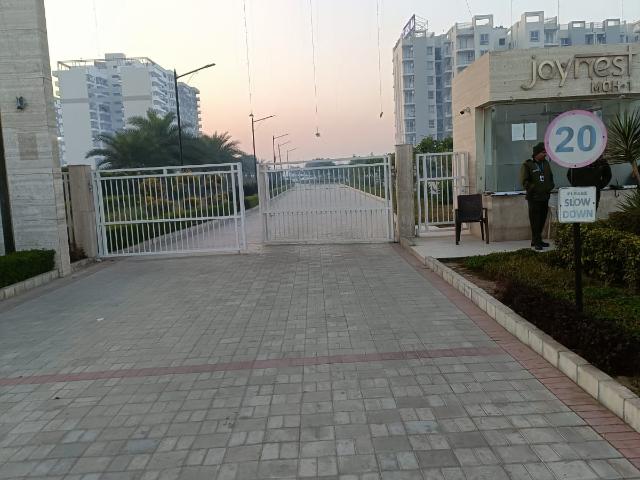 Resale | 2 BHK + Pooja Room 1080 Sq.Ft. Apartment in Sushma Joynest MOH
