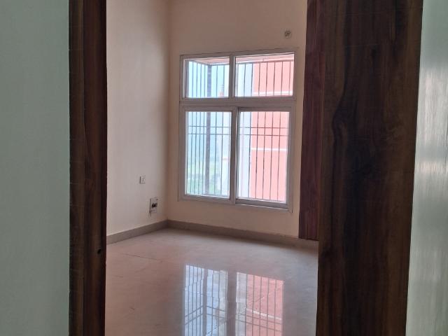 Resale | 2 BHK + Pooja Room 1100 Sq.Ft. Apartment in UPAVP Ganga Yamuna And Hindon Enclave