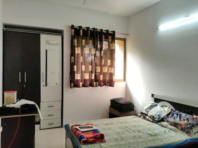 Resale | 2 BHK + Pooja Room 1100 Sq.Ft. Apartment in Hiranandani Estate Crown
