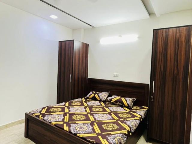Resale | 2 BHK + Pooja Room 112 Sq.Mt. Independent House in Sector 15